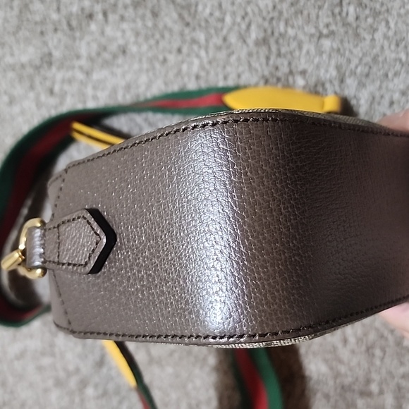 Gucci Neo Vintage Crossbody Bag - Picture 3 of 6